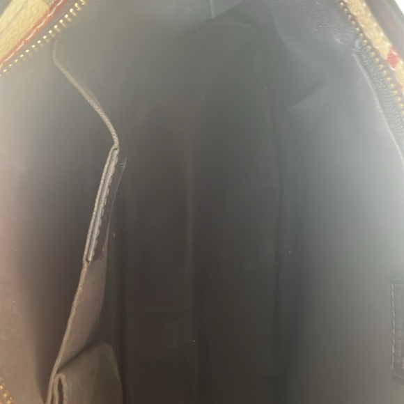 BURBERRY Haymarket Check Medium Regent Tote Chocolate - Picture 3 of 5